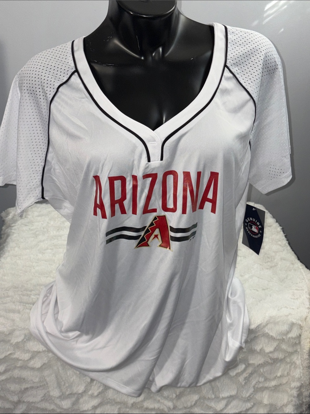 Arizona Diamondbacks Womens Performance MLB V-Neck Short Sleeve Shirt 2XL NWT